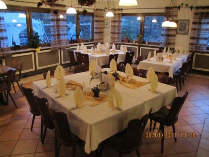照片: Waldrestaurant bei den Sch&amp;auml;ferhunden